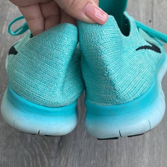 Nike Sneakers - Picture 3 of 4